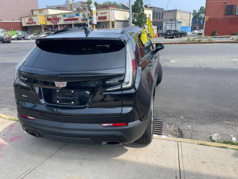 2019 Cadillac XT4 Sport