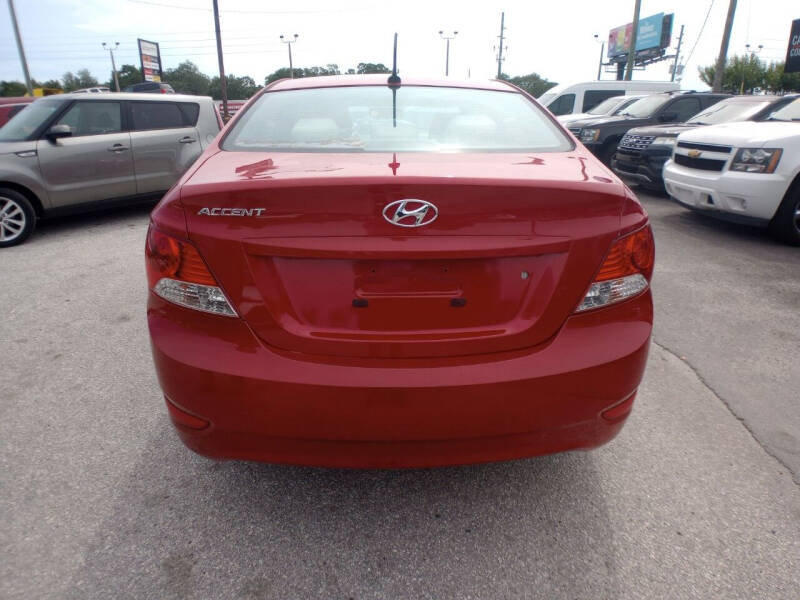 2014 Hyundai Accent GLS photo 6