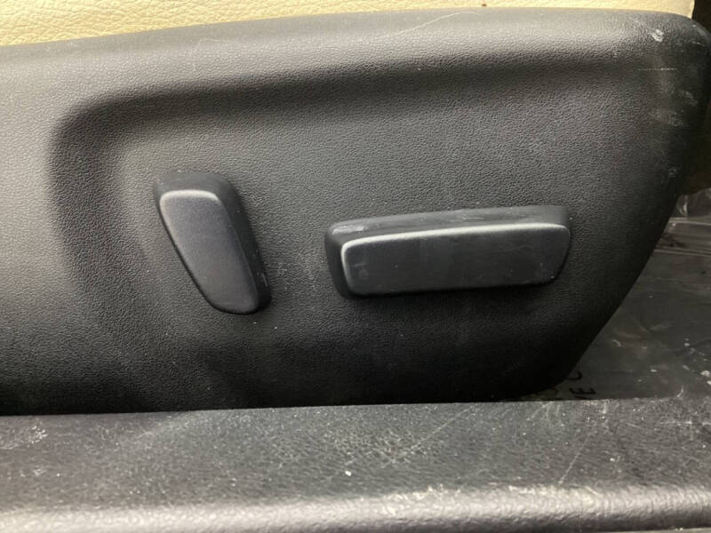 2013 Toyota Avalon XLE Touring