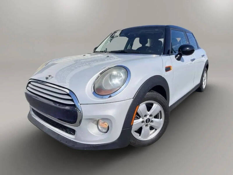2015 MINI Hardtop 4 Door Cooper