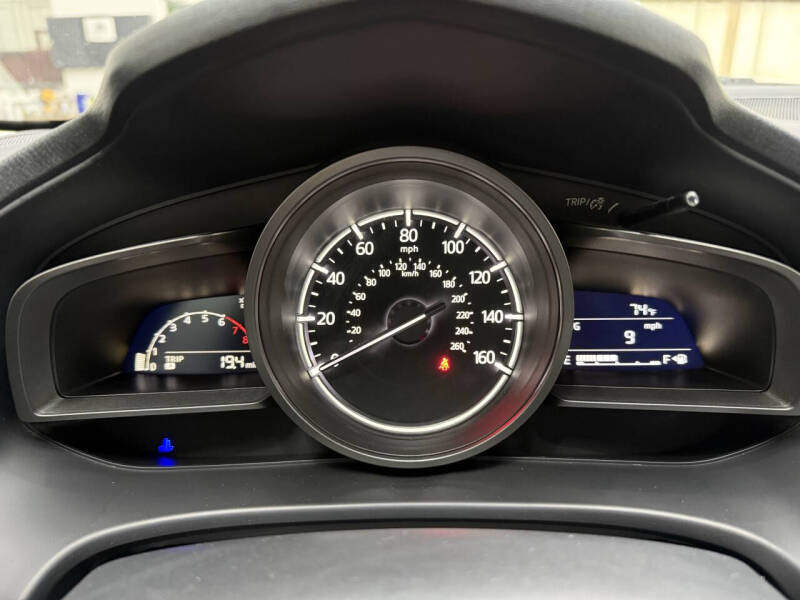 2018 Mazda MAZDA3 Touring