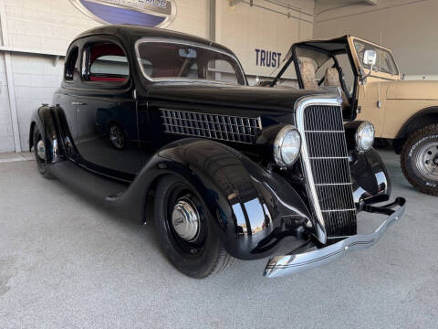 1935 Ford Coupe