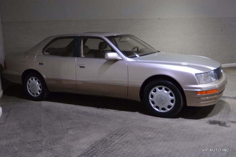 1995 Lexus LS 400