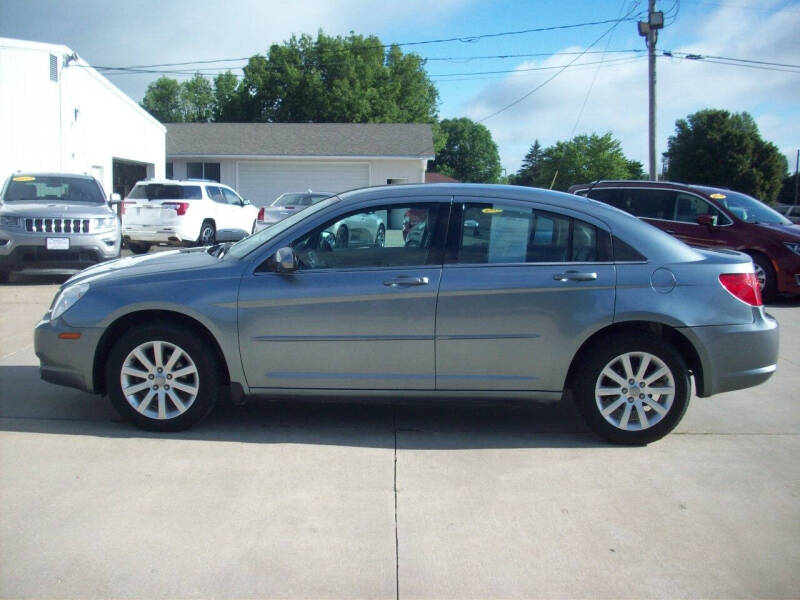 Used 2010 Chrysler Sebring Limited with VIN 1C3CC5FB7AN147323 for sale in Seneca, KS