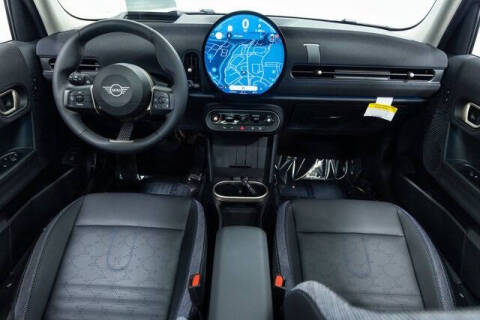 2025 MINI Hardtop 4 Door Cooper S Signature Trim