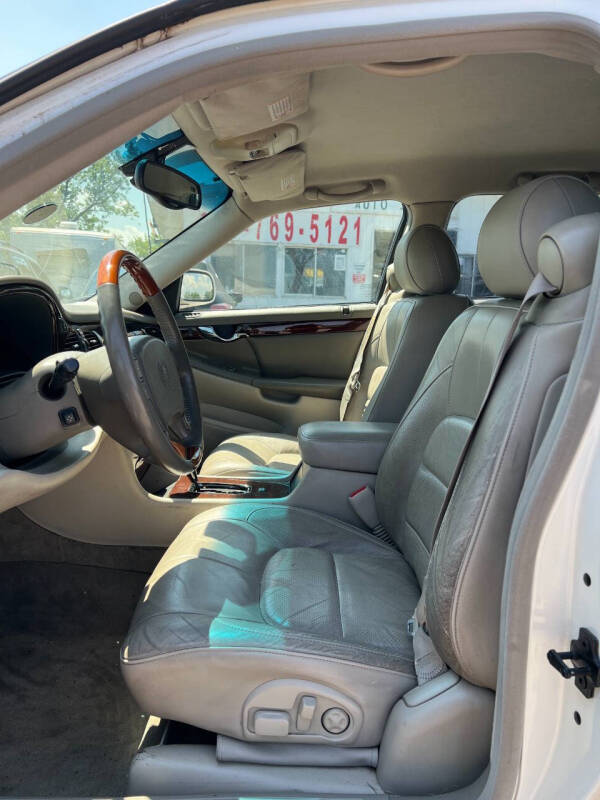 2000 Cadillac DeVille DTS