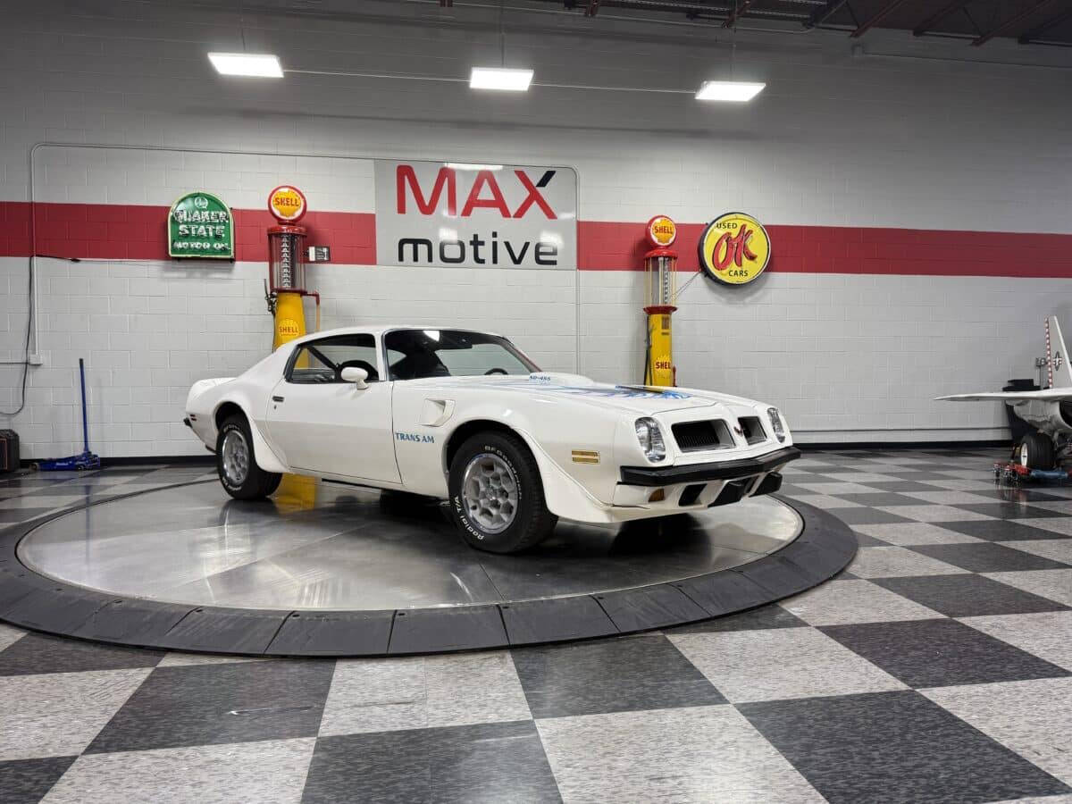 1974 Pontiac Trans Am 3
