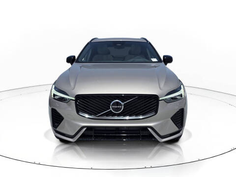 2026 Volvo XC60 T8 Plus