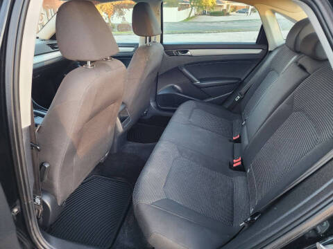 2016 Volkswagen Passat 1.8T S