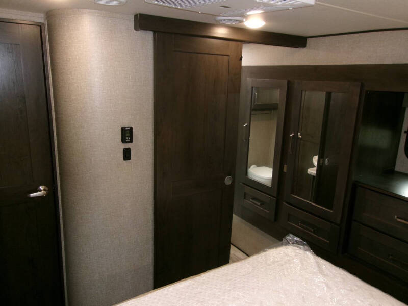 2021 Grand Design RV Reflection 303rls