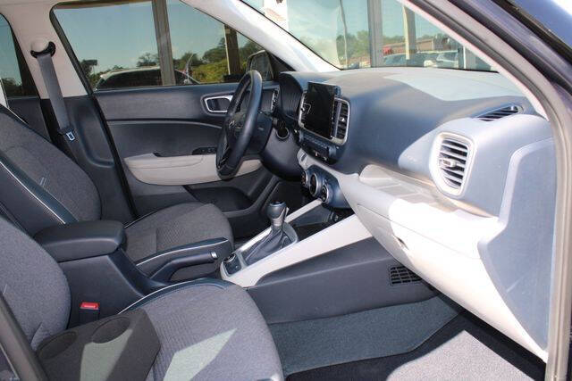 2025 Hyundai Venue Limited