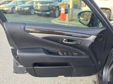 2013 Lexus LS 460