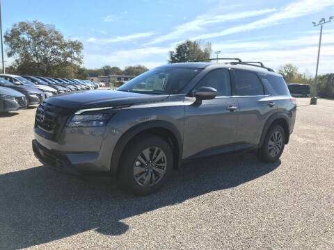 2025 Nissan Pathfinder SV