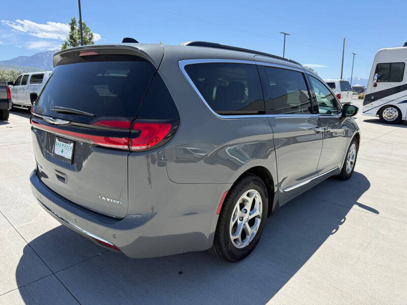 2023 Chrysler Pacifica Limited