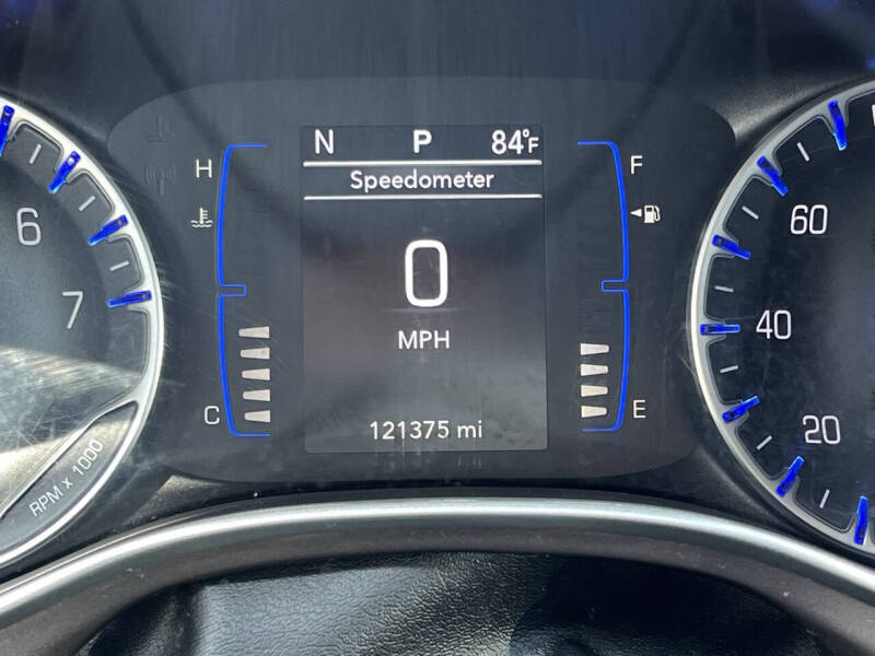 2021 Chrysler Voyager LXi