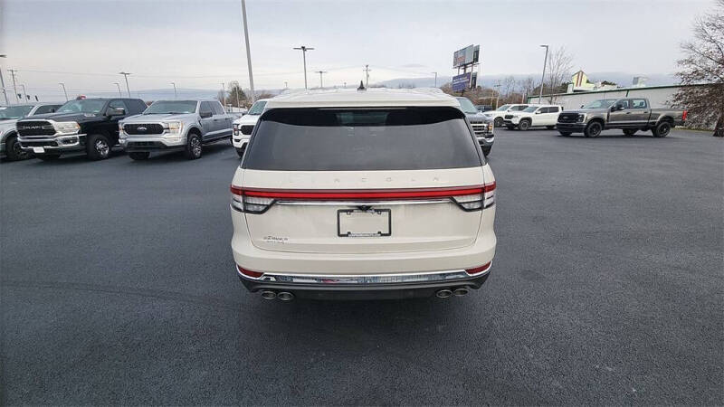 2022 Lincoln Aviator Reserve
