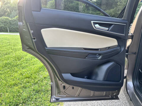 2019 Ford Edge SEL