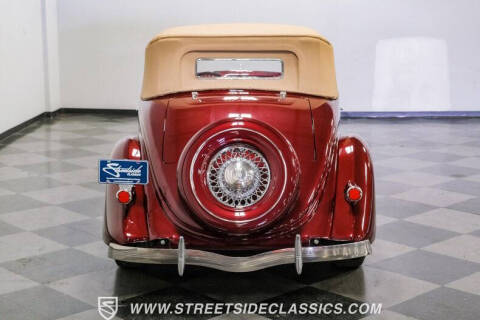 1935 Ford Cabriolet