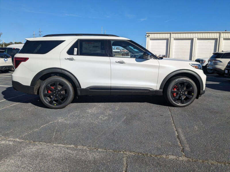 2023 Ford Explorer ST