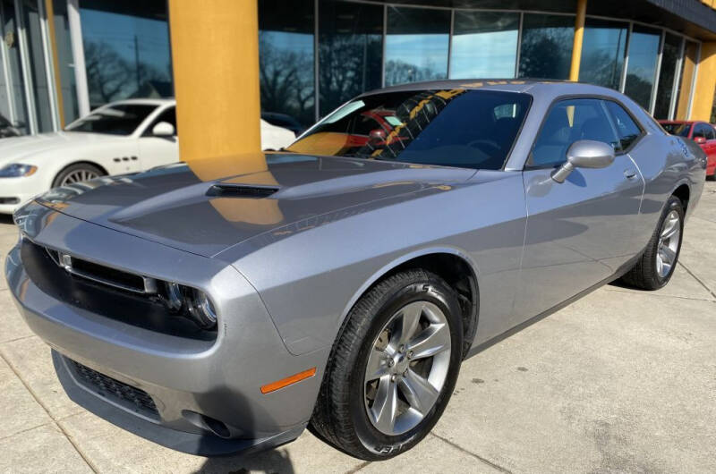 2016 Dodge Challenger SXT