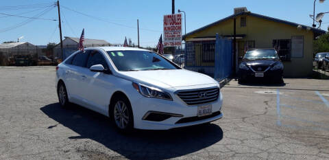 2016 Hyundai Sonata for sale at Autosales Kingdom in Lancaster CA