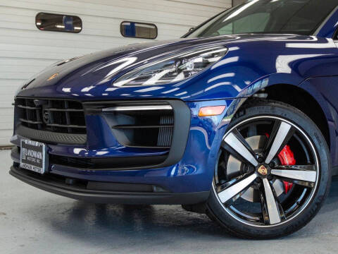 2024 Porsche Macan S