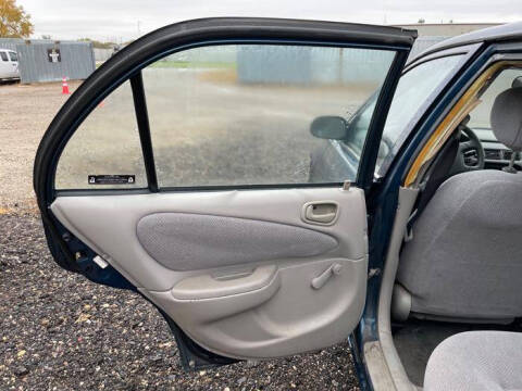 2001 Chevrolet Prizm LSi