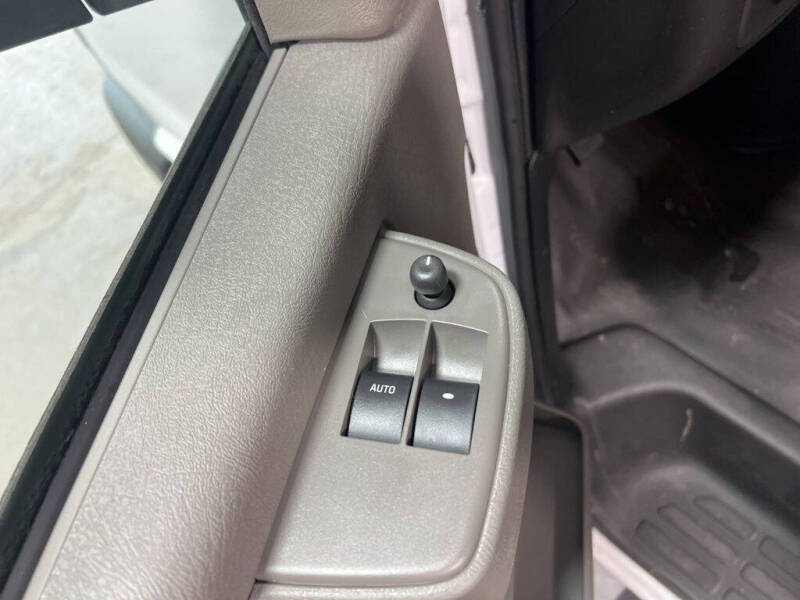 2024 Chevrolet Express 2500