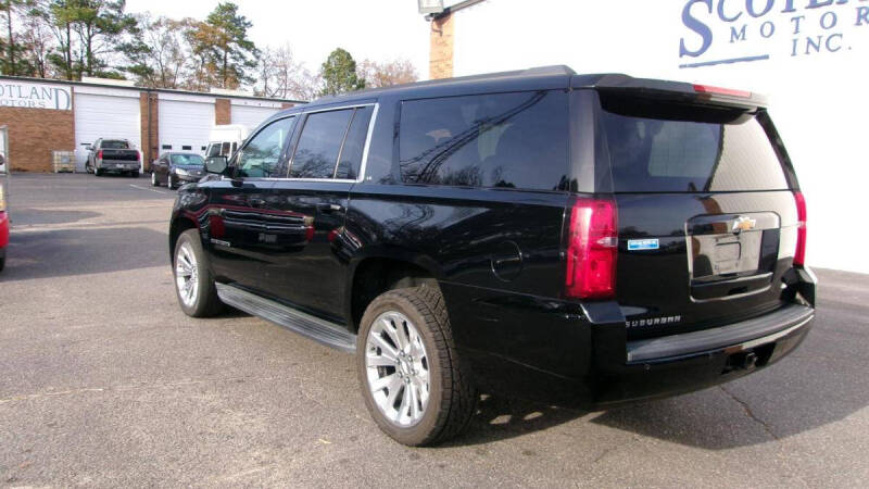 2020 Chevrolet Suburban LT
