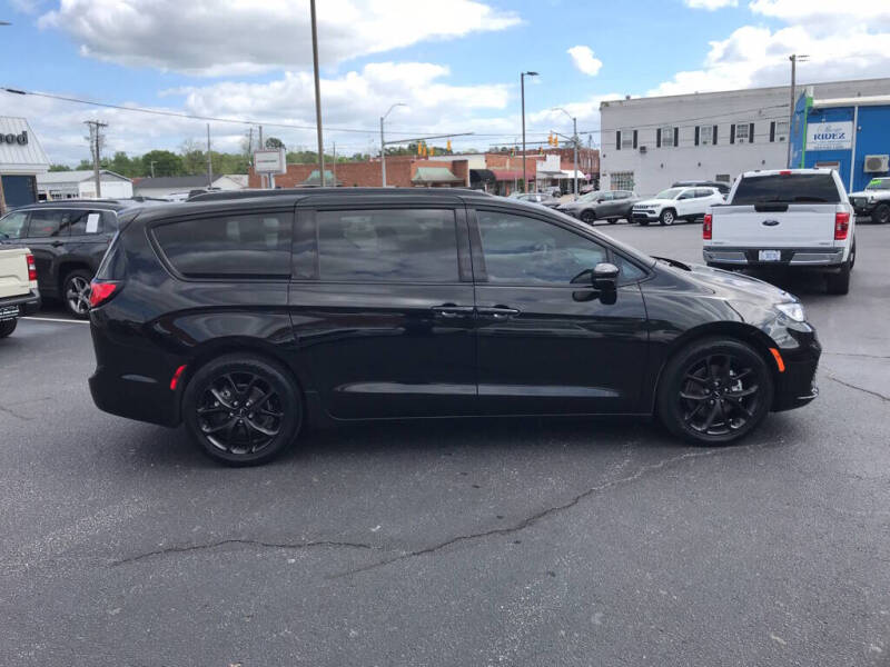 2023 Chrysler Pacifica Limited