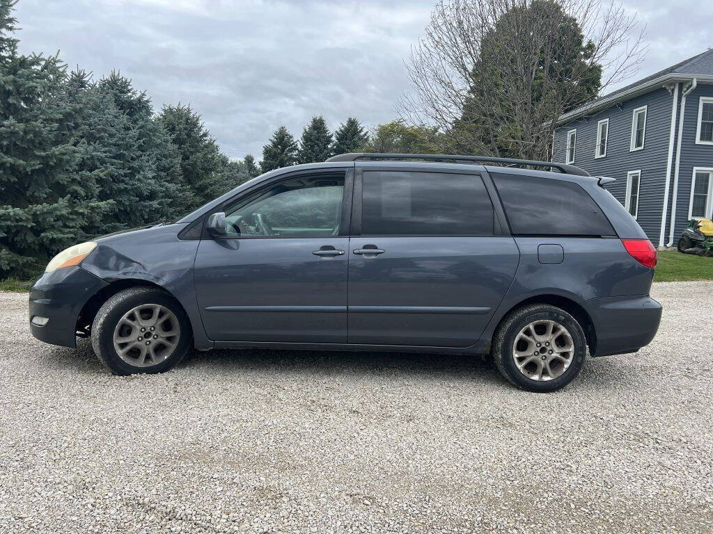 2006 Toyota Sienna for sale at Super Awesome Cars in Middletown, IA