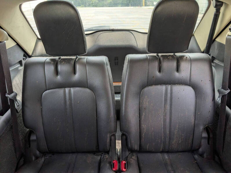 2019 Lincoln MKT Reserve