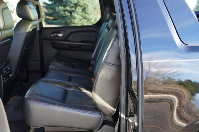 2011 Cadillac Escalade EXT Luxury