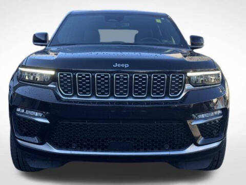 2023 Jeep Grand Cherokee Summit