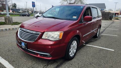 2013 Chrysler Town and Country for sale at B&B Auto LLC in Union NJ