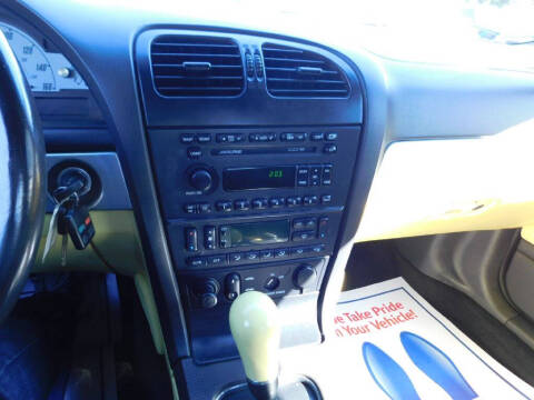 2002 Ford Thunderbird Deluxe