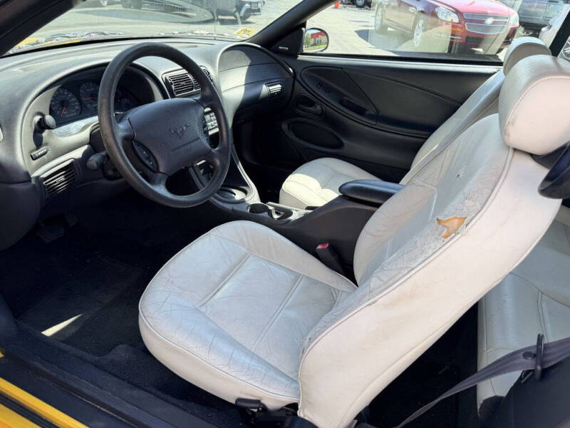 1999 Ford Mustang