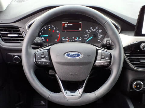 2022 Ford Escape SE