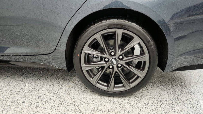 2025 Cadillac CT5 Sport