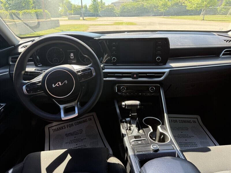 2022 Kia K5
