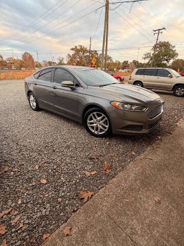 2013 Ford Fusion SE
