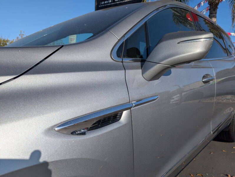 2024 Buick Enclave Premium