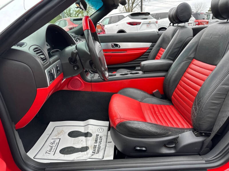 2002 Ford Thunderbird Deluxe