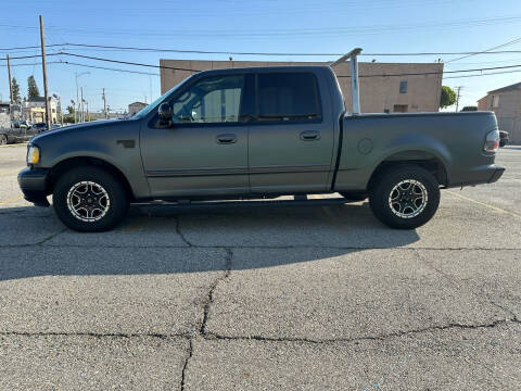 2002 Ford F-150 XLT