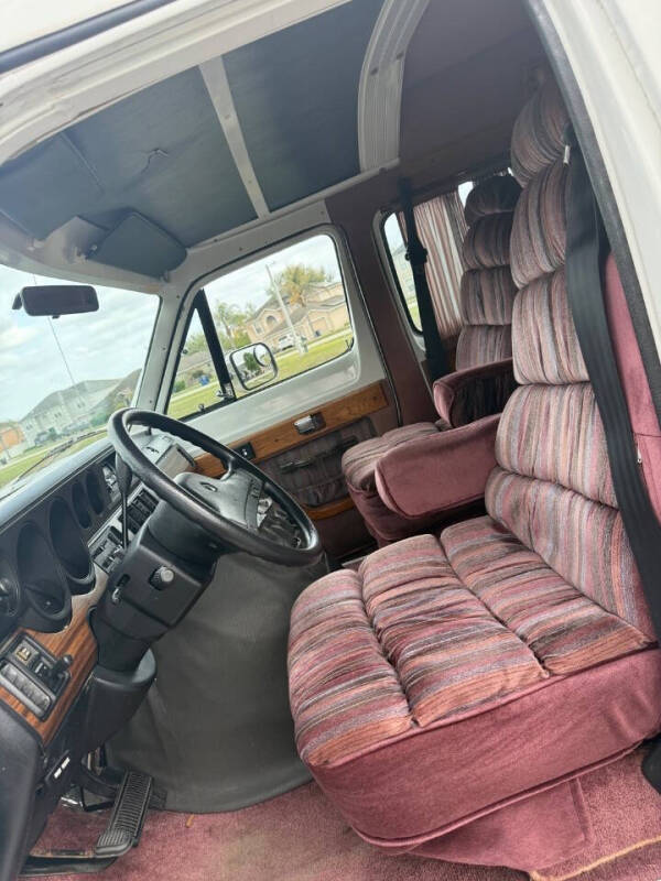 1992 Dodge Ram Van B250 Maxi