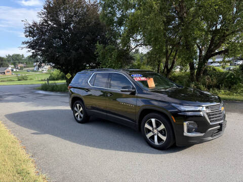 2023 Chevrolet Traverse LT Leather