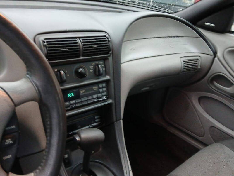 2000 Ford Mustang GT