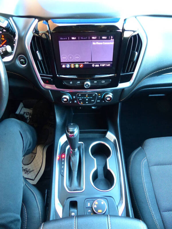 2020 Chevrolet Traverse LT Cloth