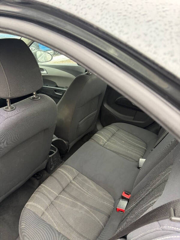 2017 Chevrolet Sonic LT Auto