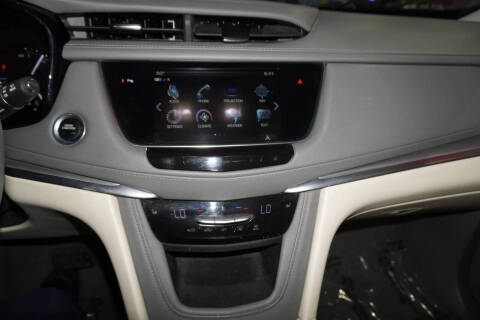 2018 Cadillac XT5 Luxury